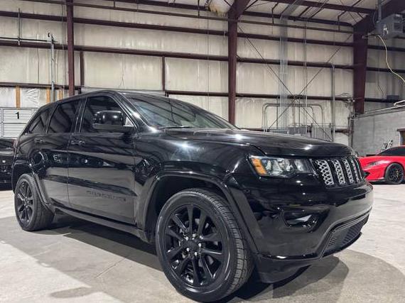 JEEP GRAND CHEROKEE 2019 1C4RJEAG1KC572256 image
